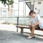 膝の痛みに悩む方のイメージ 平和台スポーツ接骨院・鍼灸院