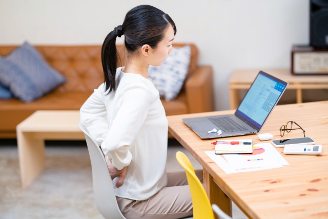 姿勢の乱れに悩む方のイメージ ゆうあい整骨院・鍼灸院